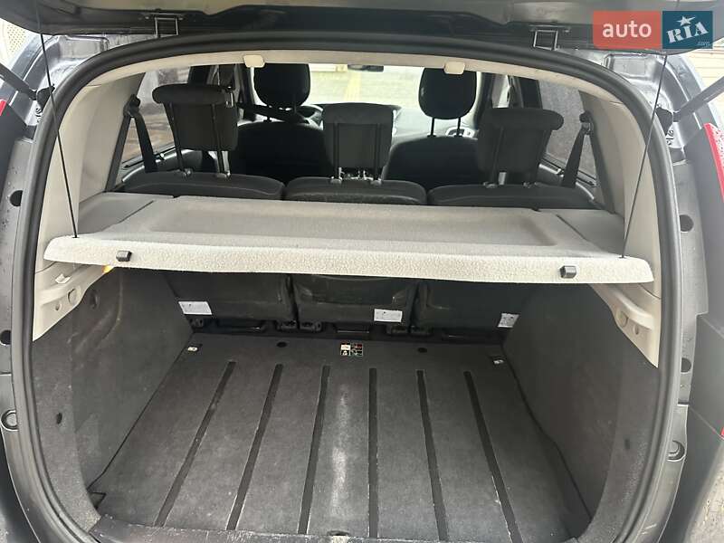 Мінівен Renault Scenic 2009 в Чернівцях фото 13 Мінівен Renault Scenic 2009 в Чернівцях