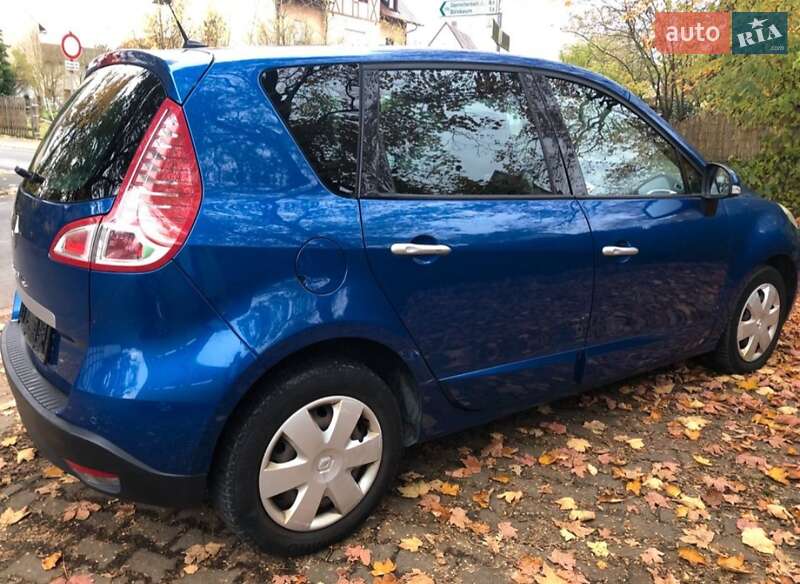 Мінівен Renault Scenic 2010 в Луцьку