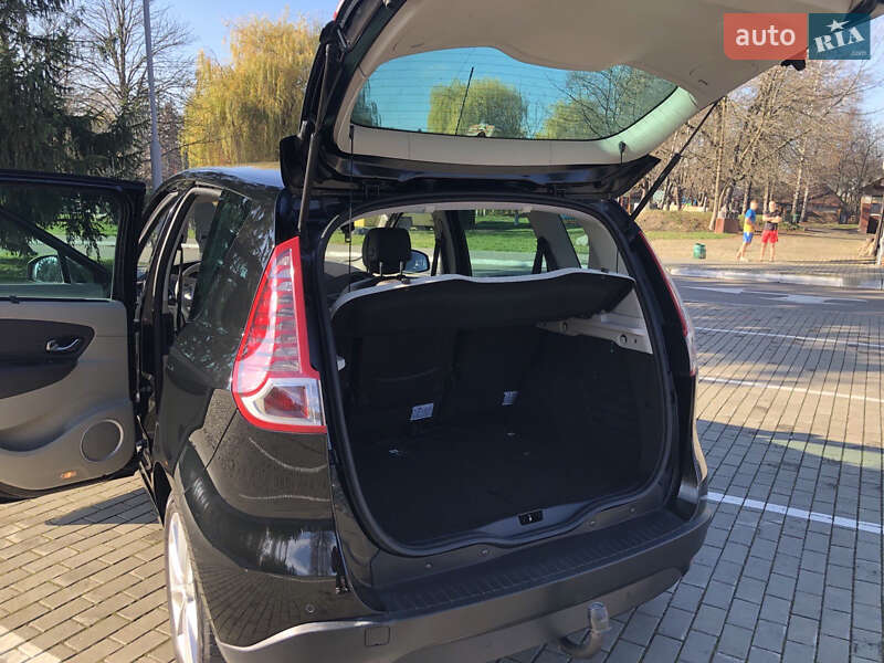 Минивэн Renault Scenic 2011 в Луцке фото 44 Минивэн Renault Scenic 2011 в Луцке