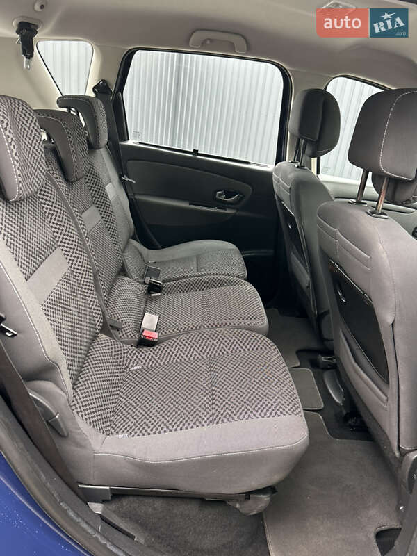 Мінівен Renault Scenic 2012 в Полтаві