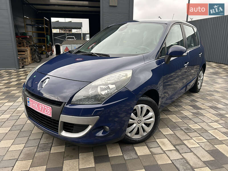 Мінівен Renault Scenic 2012 в Полтаві