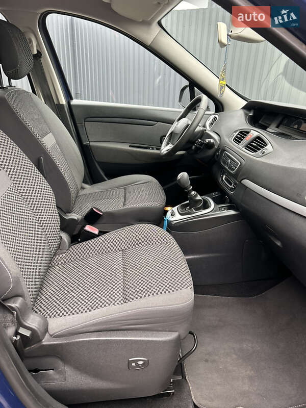 Мінівен Renault Scenic 2012 в Полтаві