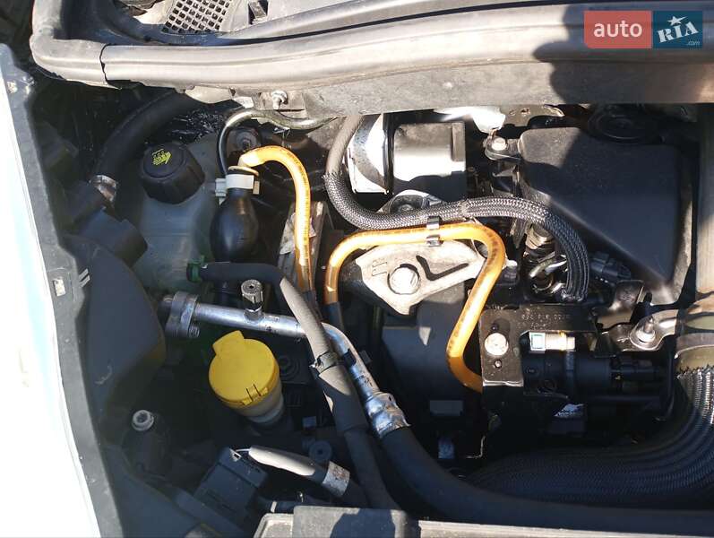 Мінівен Renault Scenic 2011 в Дубні фото 15 Мінівен Renault Scenic 2011 в Дубні