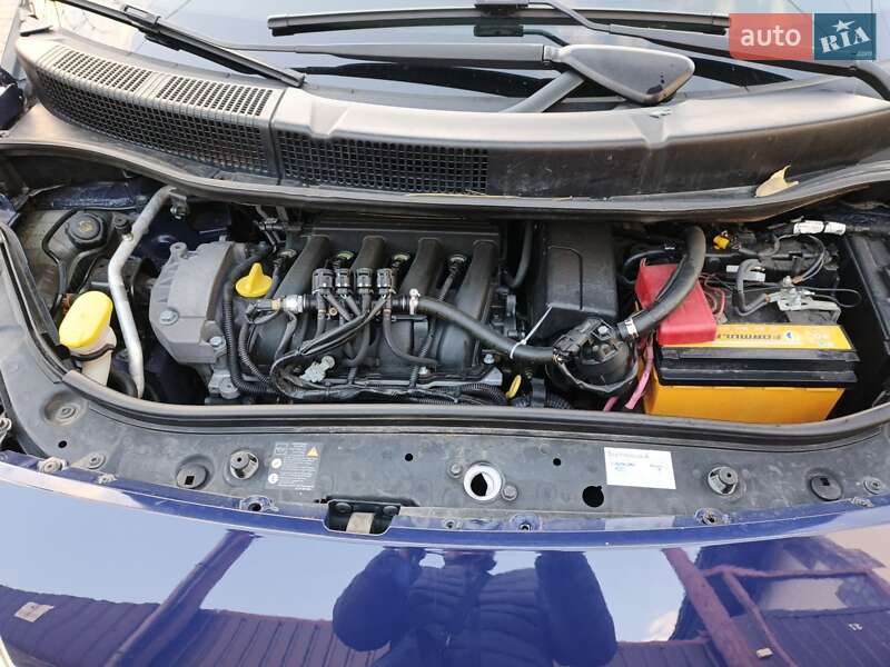 Мінівен Renault Scenic 2006 в Одесі фото 3 Мінівен Renault Scenic 2006 в Одесі