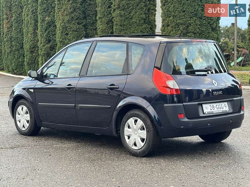 Минивэн Renault Scenic 2008 в Дубно