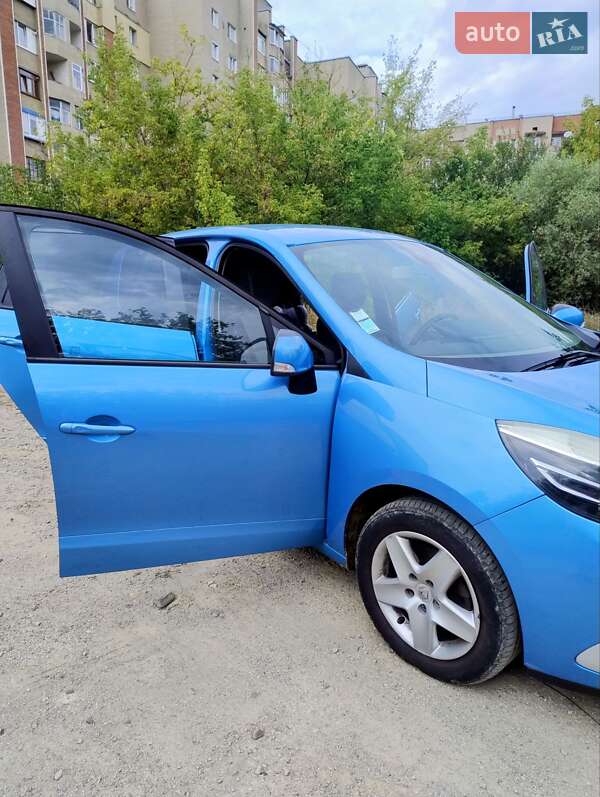 Минивэн Renault Scenic 2013 в Ивано-Франковске фото 2 Минивэн Renault Scenic 2013 в Ивано-Франковске