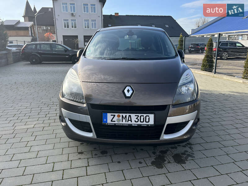 Минивэн Renault Scenic 2010 в Бродах