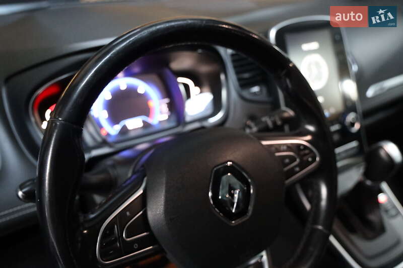 Мінівен Renault Scenic 2017 в Луцьку