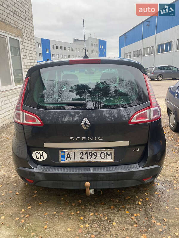 Мінівен Renault Scenic 2010 в Гостомелі