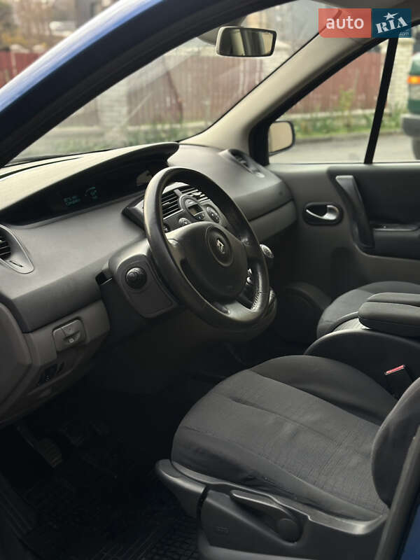Мінівен Renault Scenic 2008 в Івано-Франківську