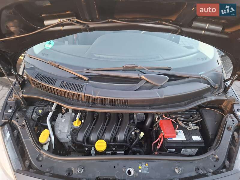 Мінівен Renault Scenic 2008 в Чернігові фото 18 Мінівен Renault Scenic 2008 в Чернігові