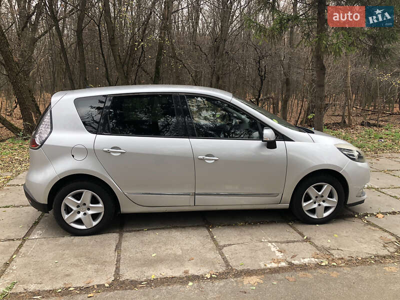 Минивэн Renault Scenic 2015 в Киеве фото 3 Минивэн Renault Scenic 2015 в Киеве