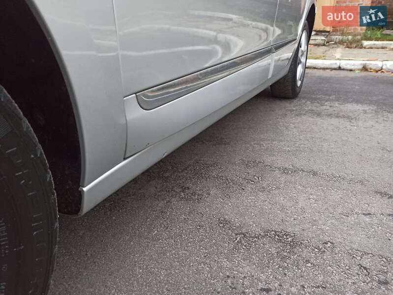 Минивэн Renault Scenic 2015 в Киеве фото 12 Минивэн Renault Scenic 2015 в Киеве