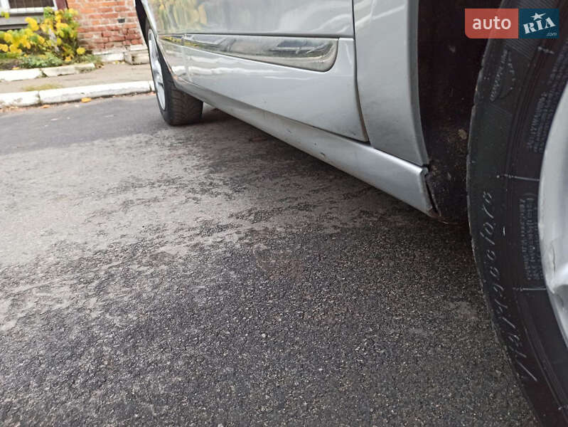 Минивэн Renault Scenic 2015 в Киеве фото 14 Минивэн Renault Scenic 2015 в Киеве