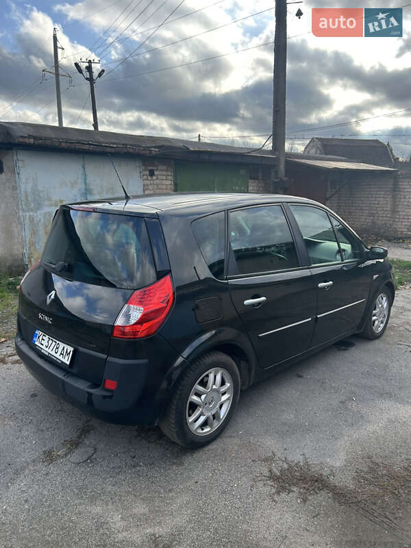 Минивэн Renault Scenic 2008 в Кривом Роге