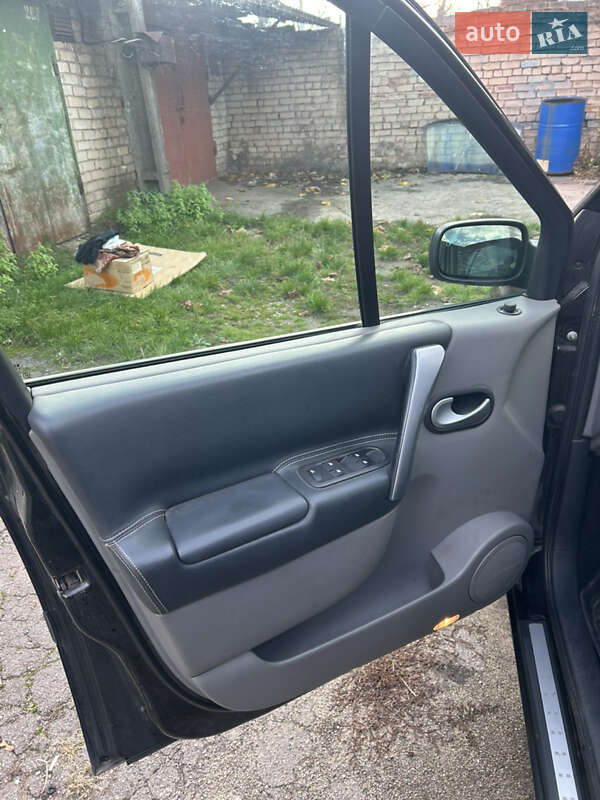 Минивэн Renault Scenic 2008 в Кривом Роге