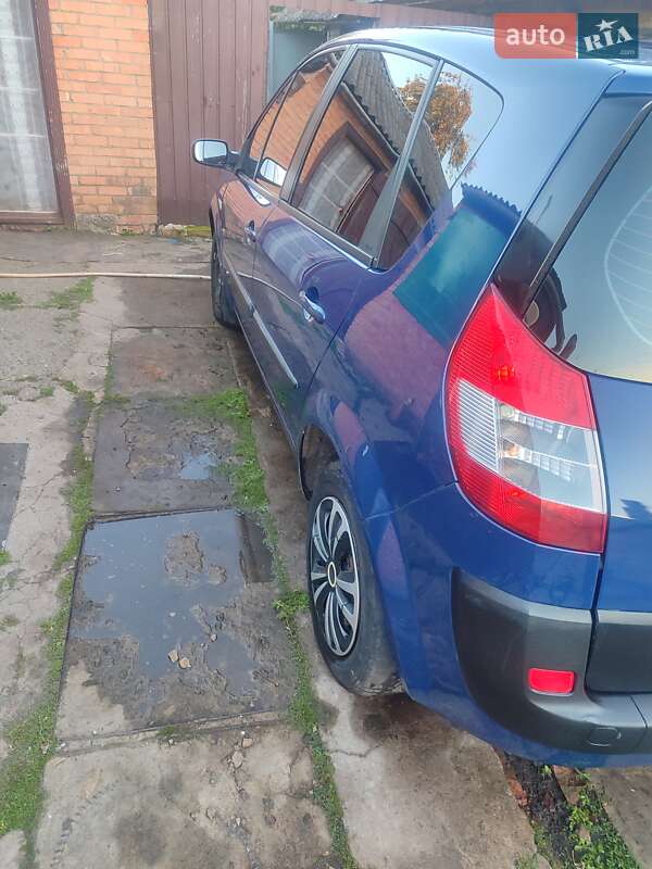 Минивэн Renault Scenic 2005 в Сумах