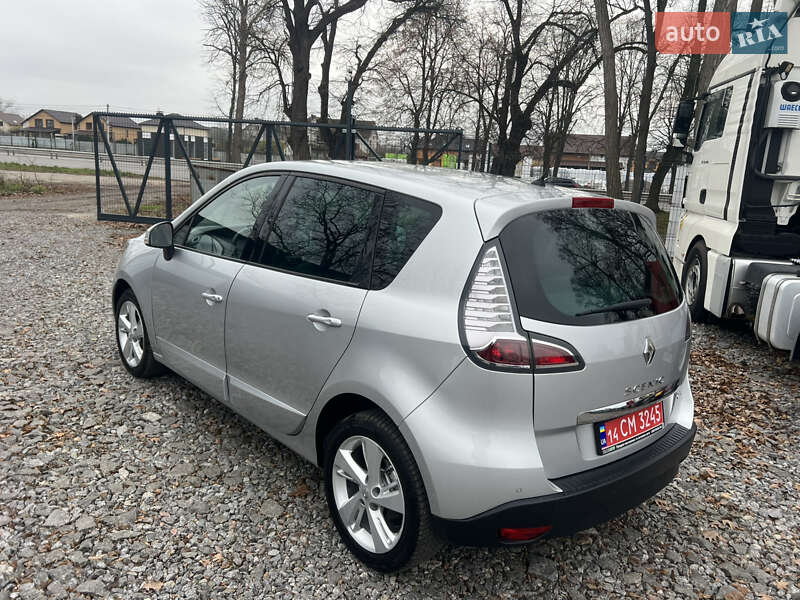 Минивэн Renault Scenic 2012 в Виннице