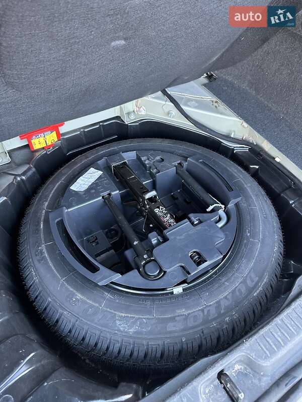 Минивэн Renault Scenic 2006 в Сумах