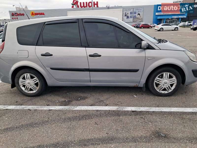 Минивэн Renault Scenic 2004 в Киеве фото 4 Минивэн Renault Scenic 2004 в Киеве