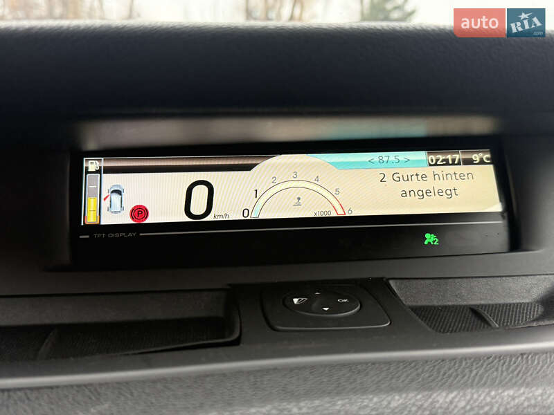 Минивэн Renault Scenic 2010 в Киеве фото 9 Минивэн Renault Scenic 2010 в Киеве