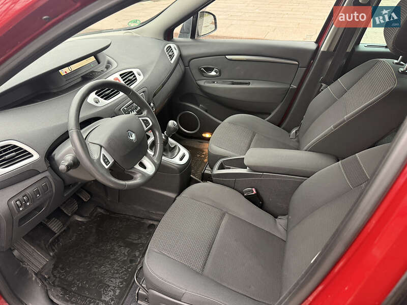 Минивэн Renault Scenic 2010 в Киеве фото 10 Минивэн Renault Scenic 2010 в Киеве