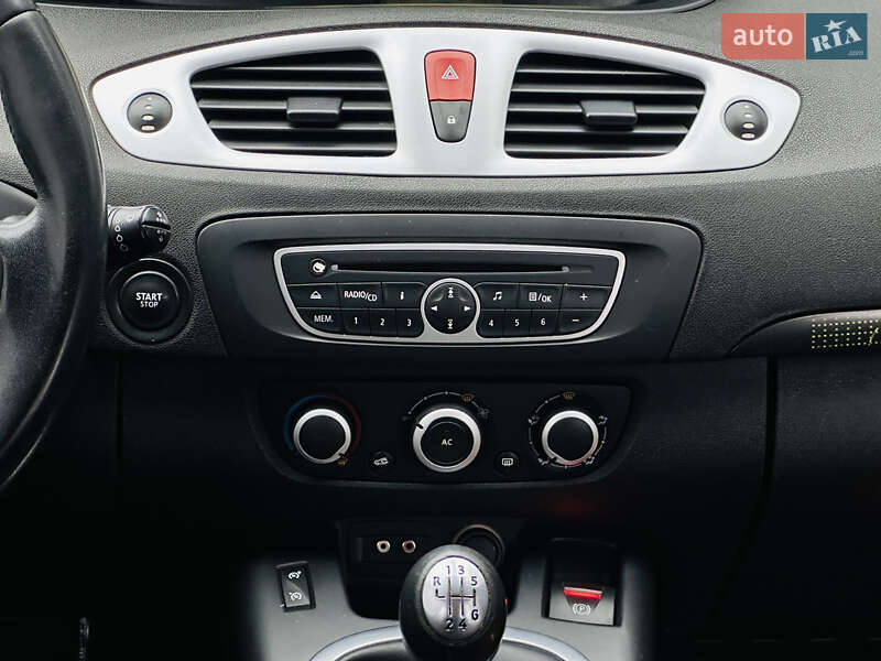 Минивэн Renault Scenic 2009 в Харькове фото 24 Минивэн Renault Scenic 2009 в Харькове