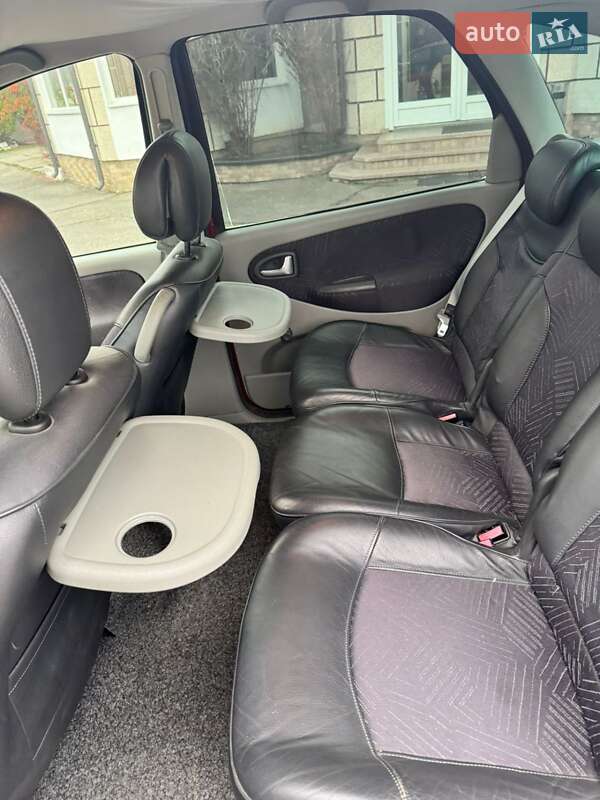 Минивэн Renault Scenic 2002 в Хусте фото 7 Минивэн Renault Scenic 2002 в Хусте