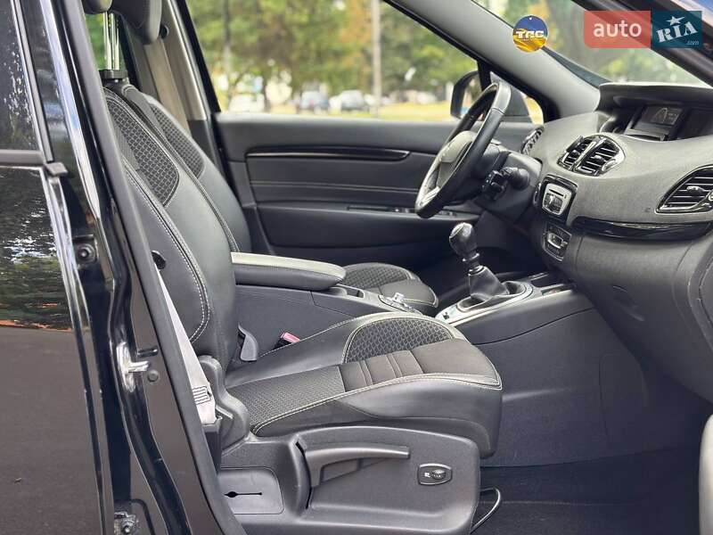 Мінівен Renault Scenic 2014 в Києві фото 70 Мінівен Renault Scenic 2014 в Києві