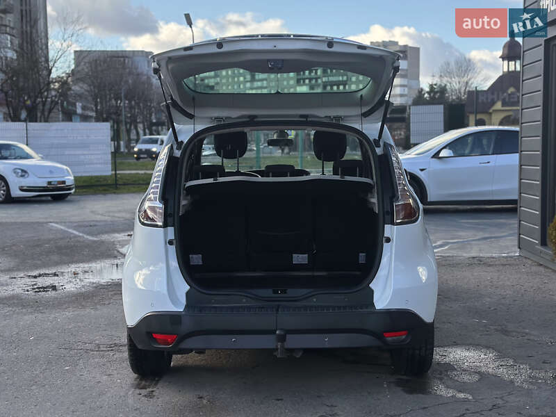 Мінівен Renault Scenic 2012 в Шептицькому