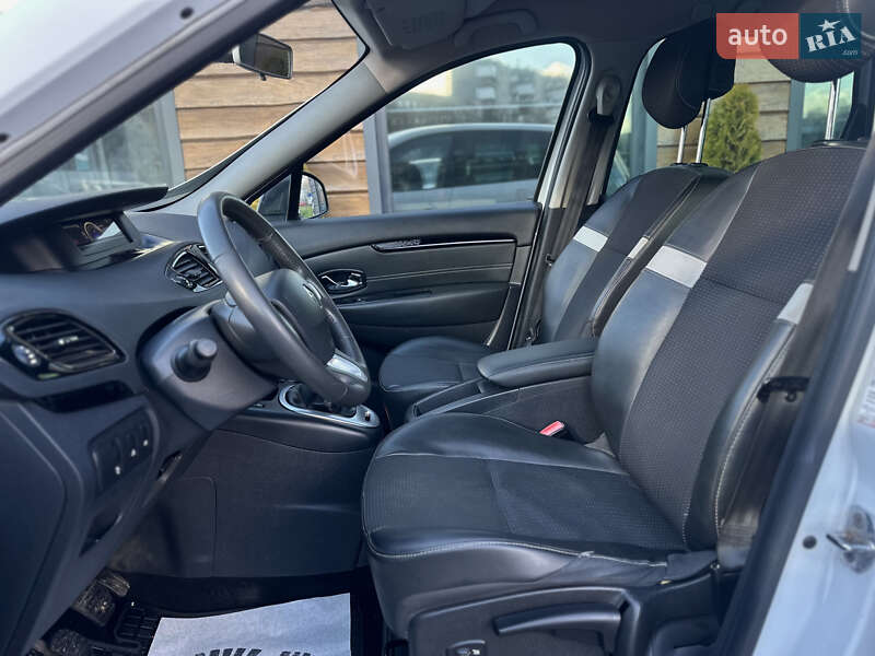 Мінівен Renault Scenic 2012 в Шептицькому