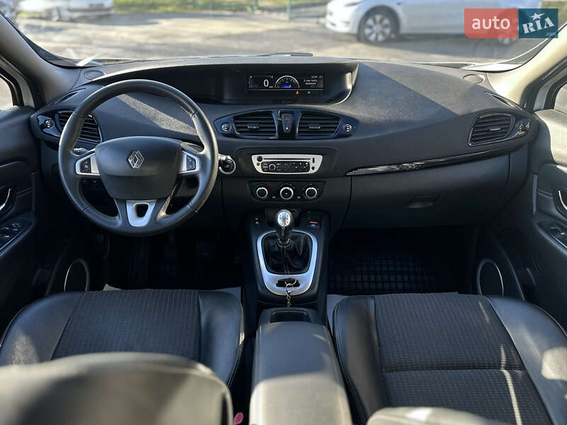 Мінівен Renault Scenic 2012 в Шептицькому