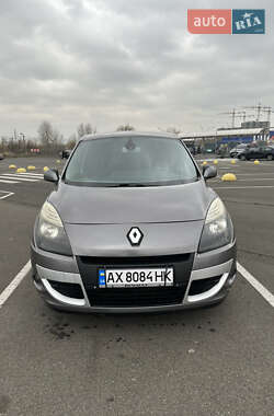 Минивэн Renault Scenic 2011 в Киеве