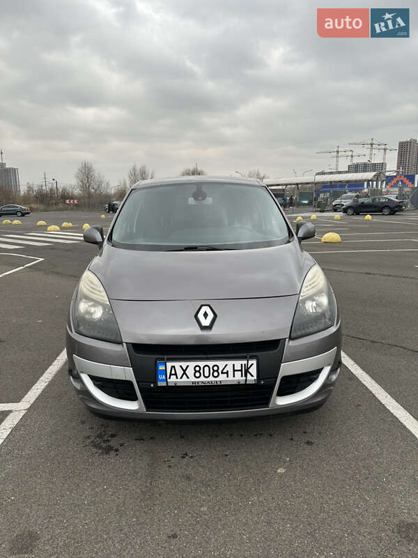 Renault Scenic 2011 Renault Scenic 2011