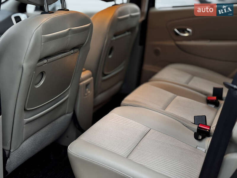 Мінівен Renault Scenic 2010 в Харкові