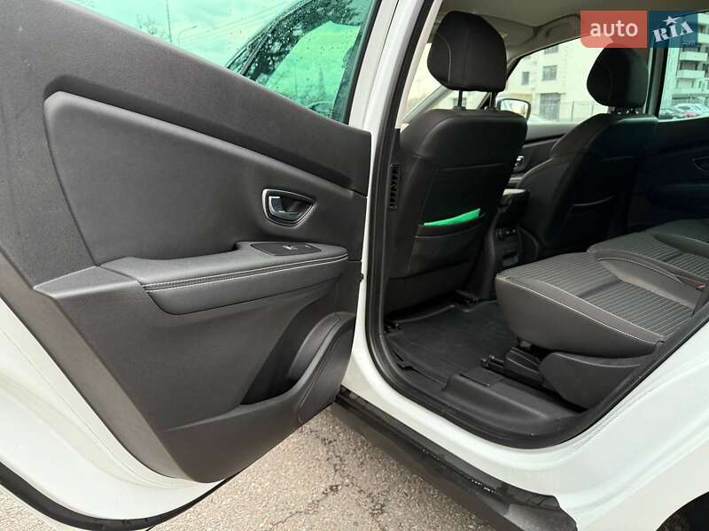 Минивэн Renault Scenic 2018 в Харькове фото 12 Минивэн Renault Scenic 2018 в Харькове