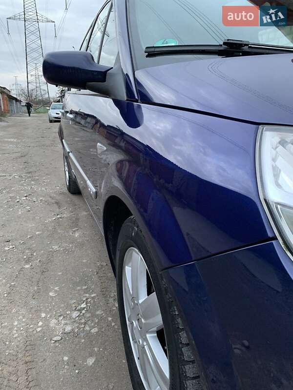 Минивэн Renault Scenic 2005 в Запорожье