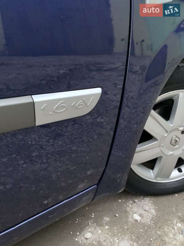 Минивэн Renault Scenic 2005 в Запорожье