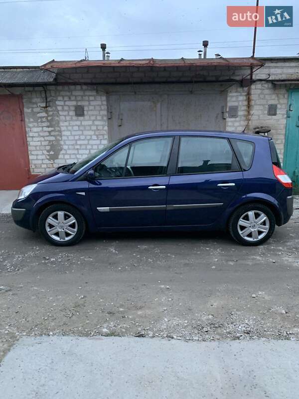 Минивэн Renault Scenic 2005 в Запорожье