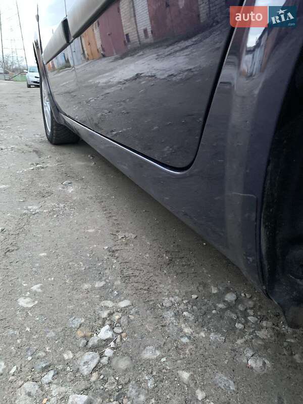 Минивэн Renault Scenic 2005 в Запорожье