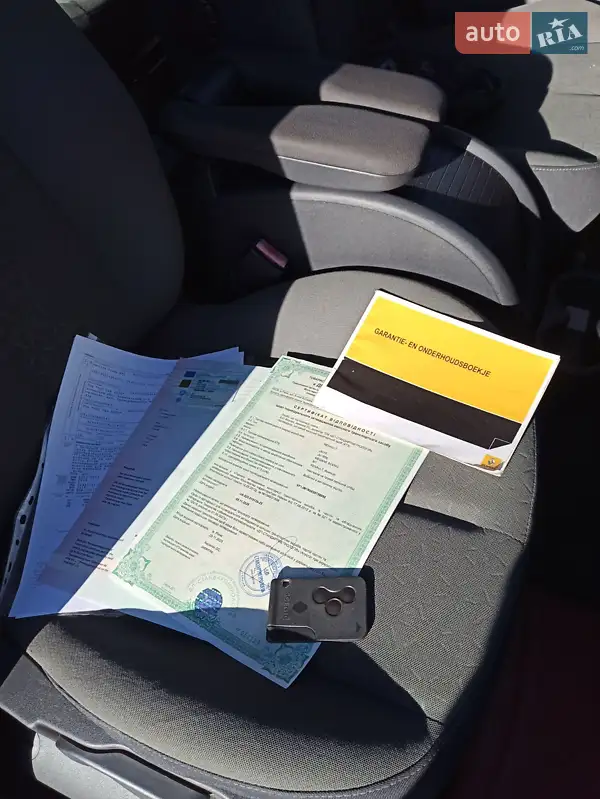 Мінівен Renault Scenic 2008 в Луцьку документ