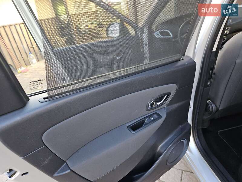 Мінівен Renault Scenic 2013 в Бродах