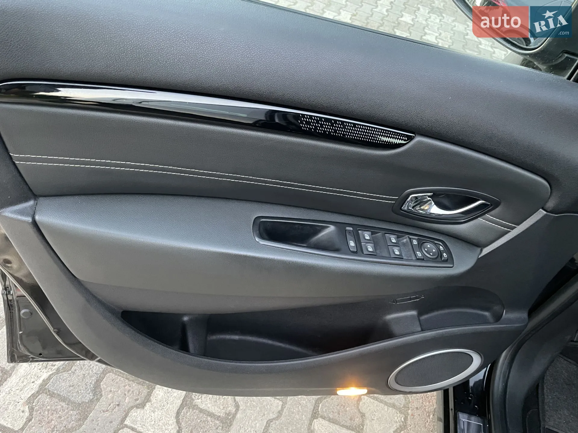 2012 Renault Scenic - мініатюра 24