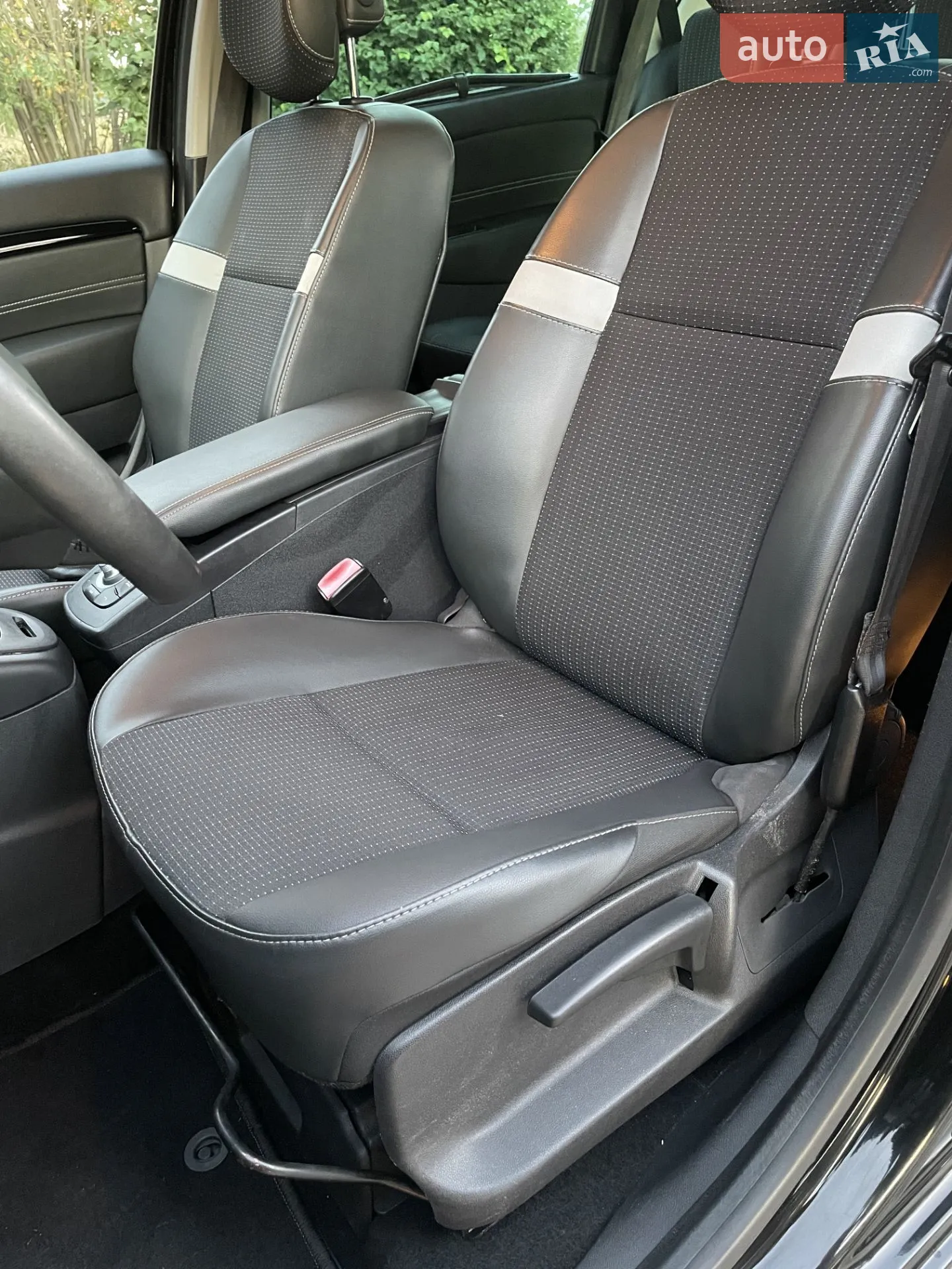 2012 Renault Scenic - мініатюра 33