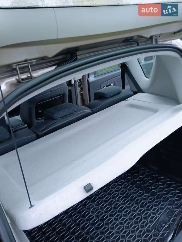 Мінівен Renault Scenic 2010 в Сумах фото 6 Мінівен Renault Scenic 2010 в Сумах