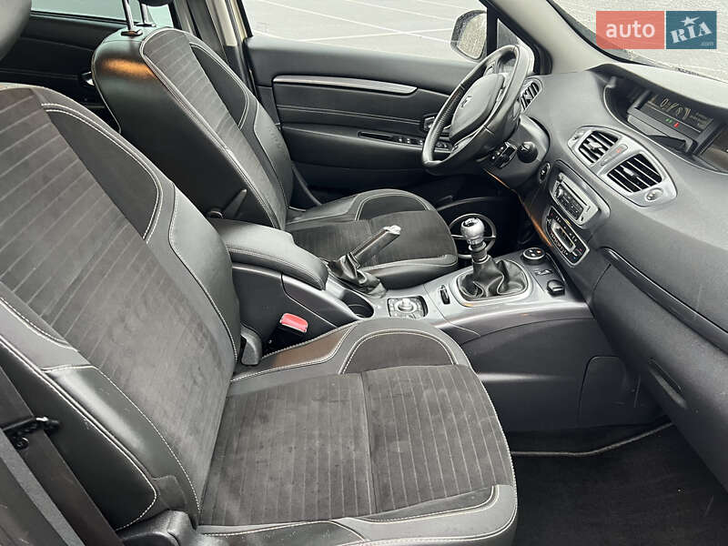 Минивэн Renault Scenic 2013 в Виннице