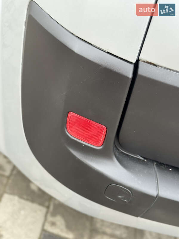 Минивэн Renault Scenic 2005 в Дрогобыче фото 34 Минивэн Renault Scenic 2005 в Дрогобыче