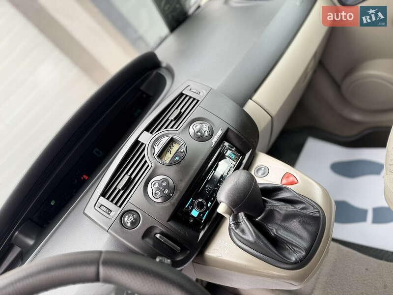 Минивэн Renault Scenic 2005 в Дрогобыче фото 47 Минивэн Renault Scenic 2005 в Дрогобыче