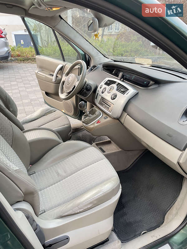 Минивэн Renault Scenic 2003 в Львове