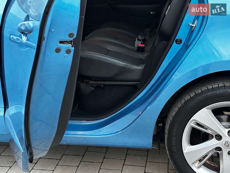 Мінівен Renault Scenic 2012 в Красилові